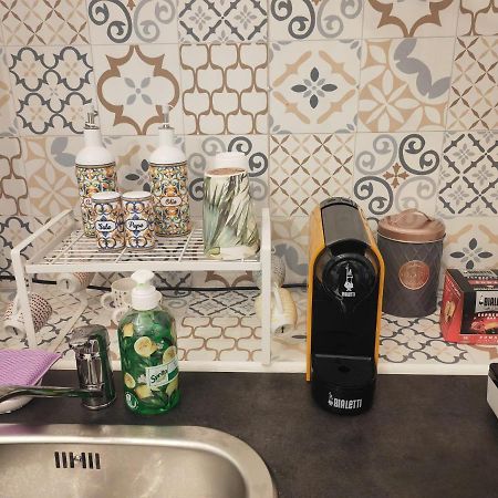 Lux Loft In Centro Apartment Bari Ngoại thất bức ảnh