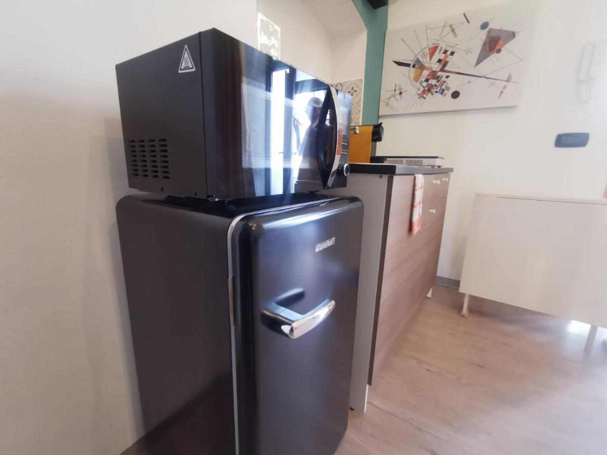 Lux Loft In Centro Apartment Bari Ngoại thất bức ảnh